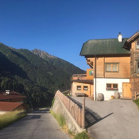 Peerfect Ferienwohnungen Navis Exteriér fotografie